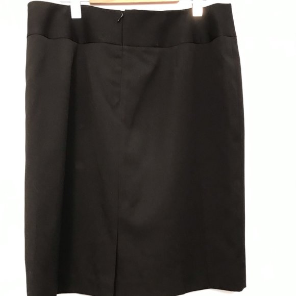 Anne Klein Black Skirt Lined - Picture 2 of 2